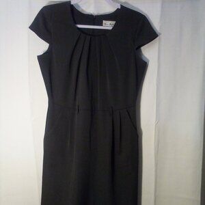 Olivia Matthews Dress Women 8 Cap Sleeve Classic Career Gray